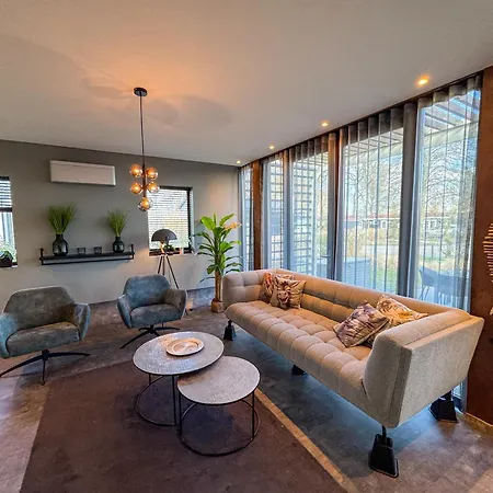 Bad Hoophuizen Deluxe Mit Zaun Nr Zuiderzee 66 Сasa de vacaciones Hulshorst