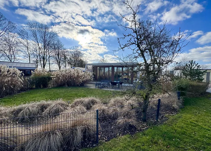 Сasa de vacaciones Bad Hoophuizen Deluxe Mit Zaun Nr Zuiderzee 66 Hulshorst