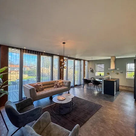 Semesterbostad Bad Hoophuizen Deluxe Mit Zaun Nr Zuiderzee 66 *