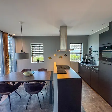 Semesterbostad Bad Hoophuizen Deluxe Mit Zaun Nr Zuiderzee 66 *