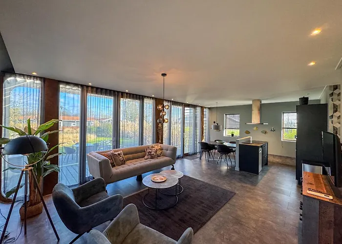 Semesterbostad Bad Hoophuizen Deluxe Mit Zaun Nr Zuiderzee 66 *