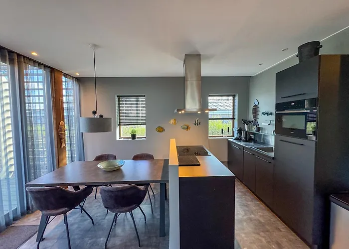 Semesterbostad Bad Hoophuizen Deluxe Mit Zaun Nr Zuiderzee 66 *