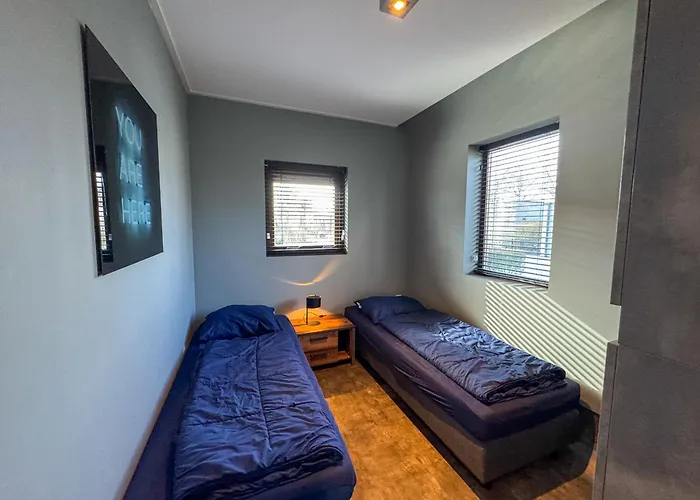 Semesterbostad Bad Hoophuizen Deluxe Mit Zaun Nr Zuiderzee 66 *